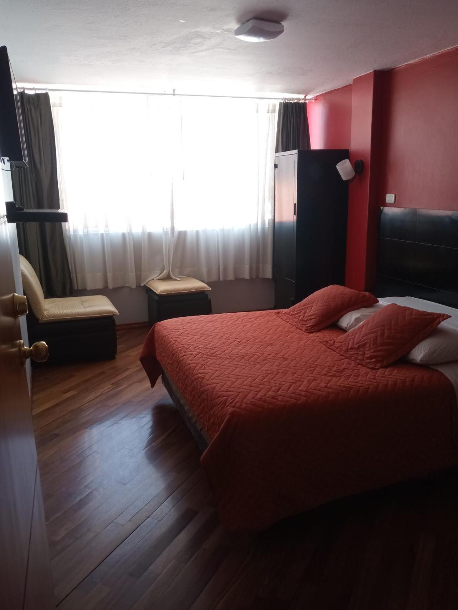 Hostal Capri Quito Ngoại thất bức ảnh