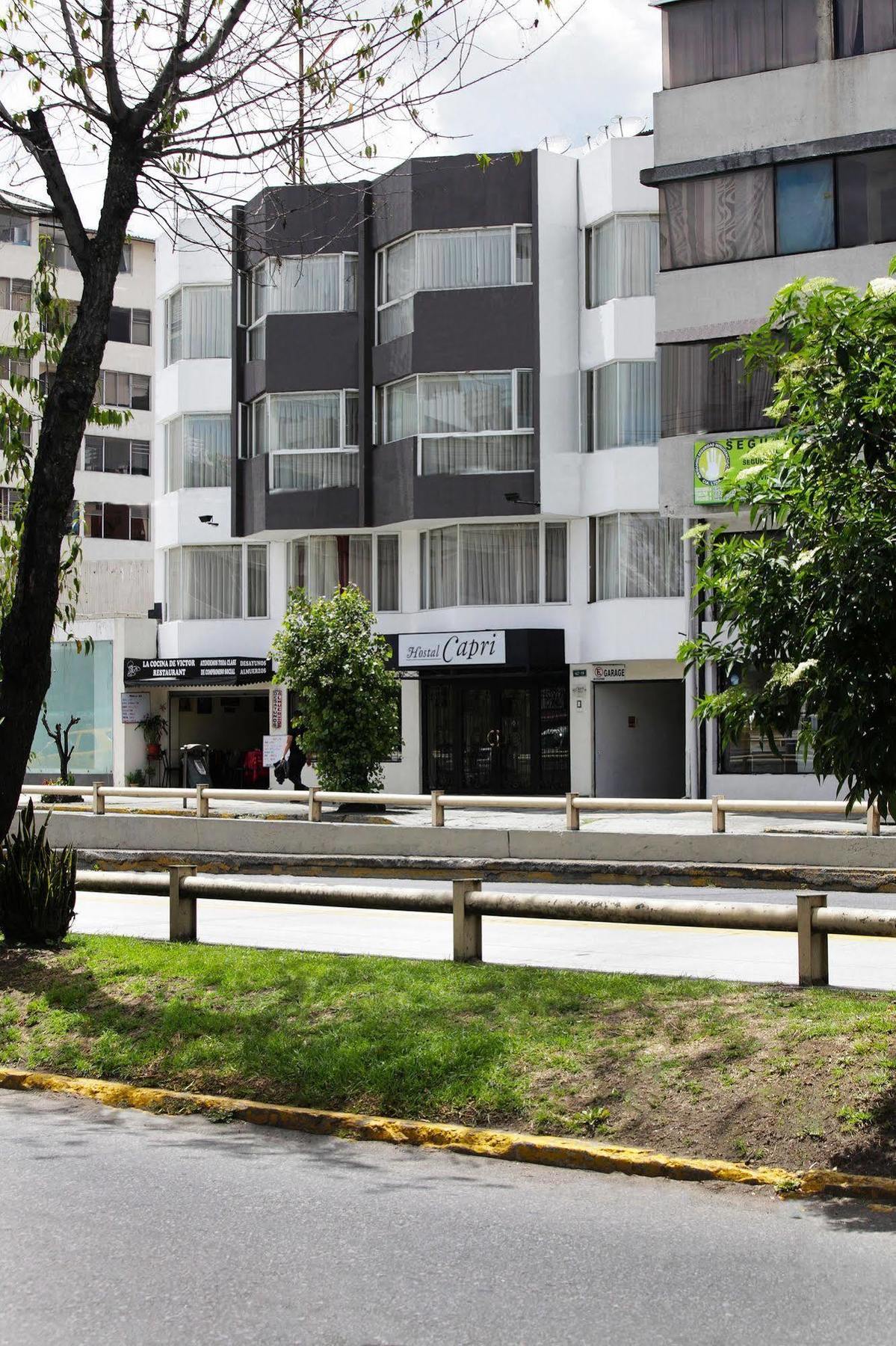 Hostal Capri Quito Ngoại thất bức ảnh